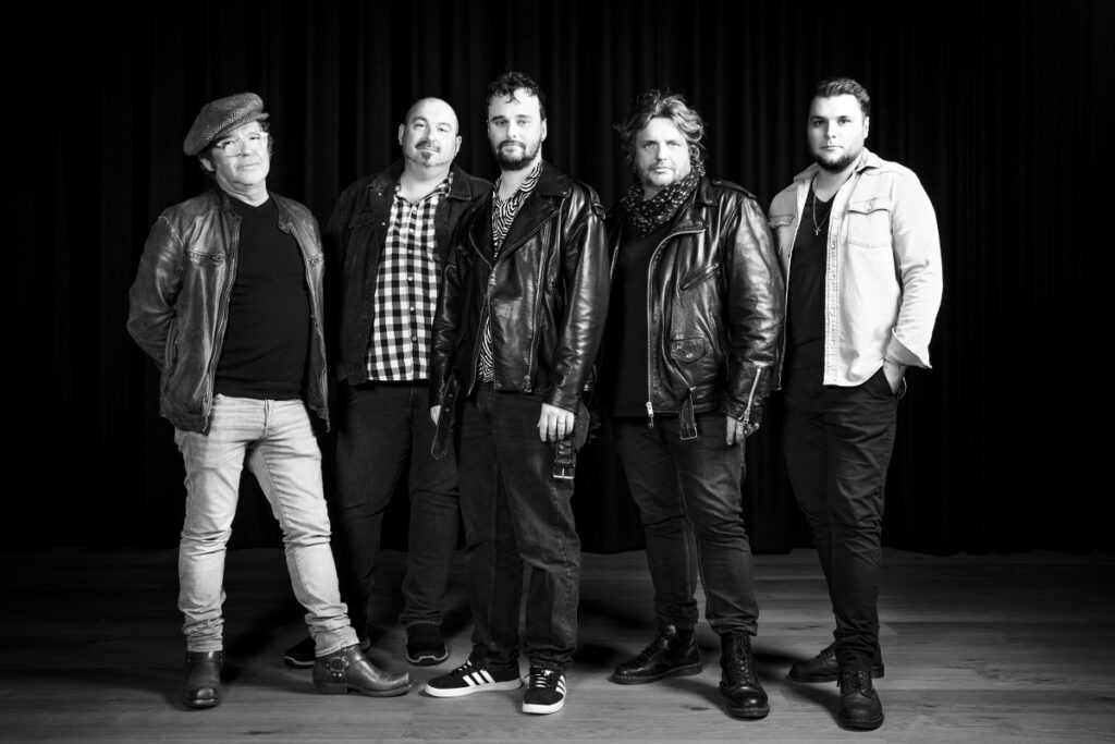 Einen elektrisierenden Live-Auftritt versprechen die BluesBones aus Belgien. Foto: Agentur